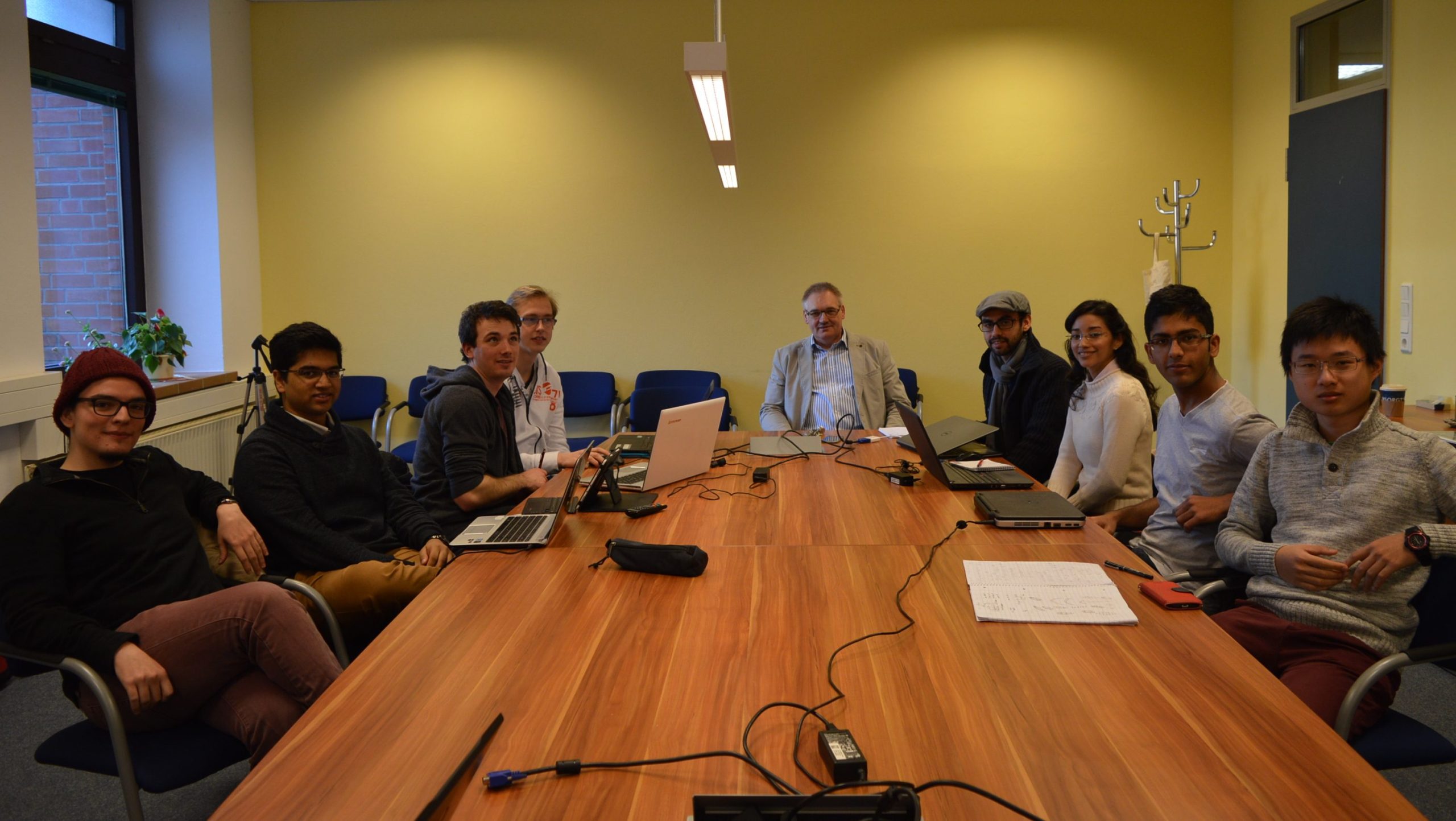 Competition 2016 - HyperPod - 1