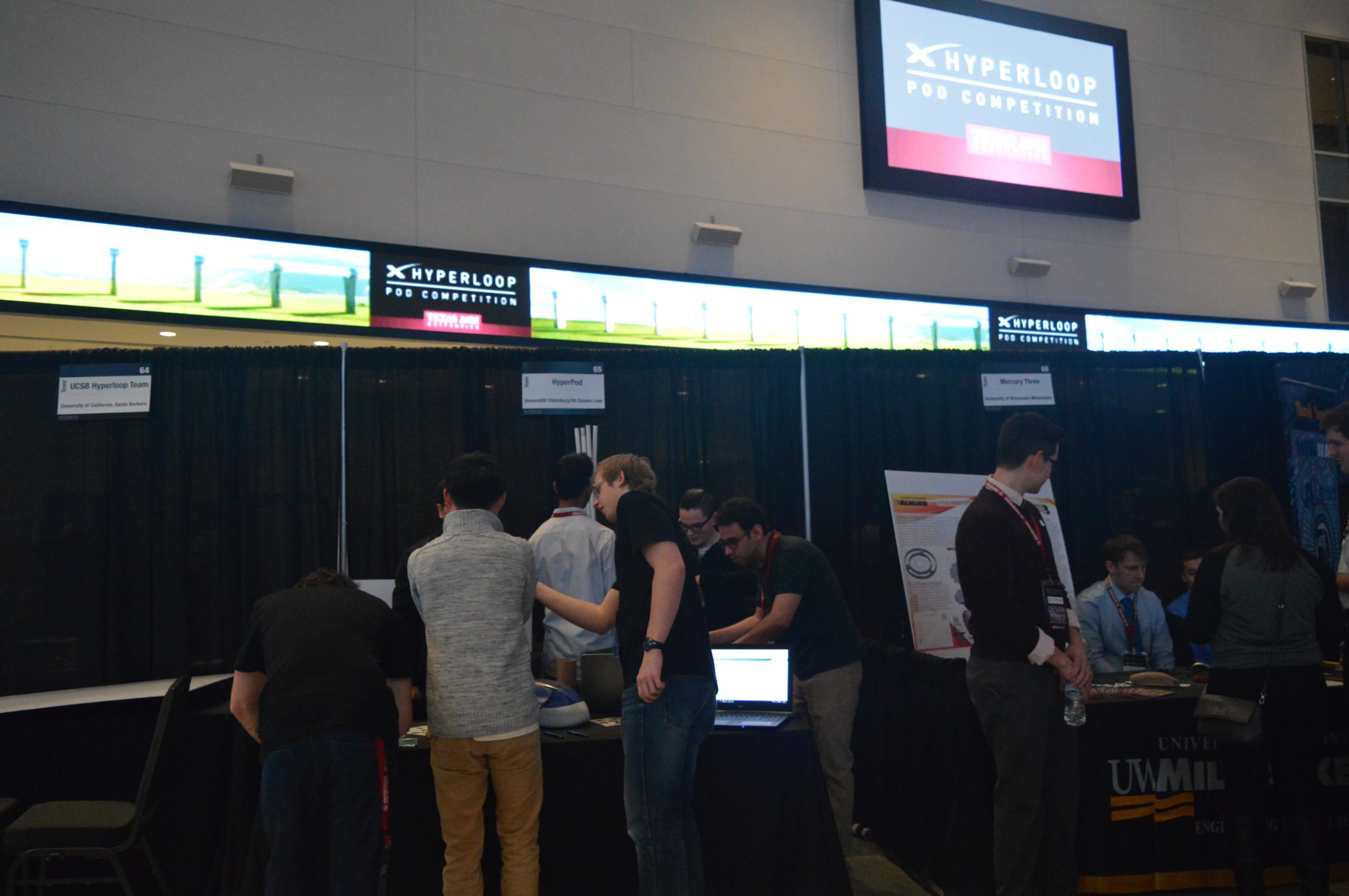 Competition 2016 - HyperPod - 3